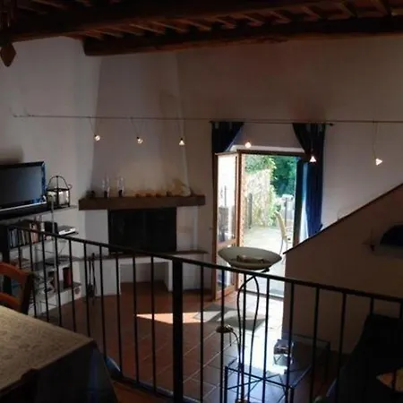 Ferienhaus In Mit Terrasse Und Grill Vakantiehuis